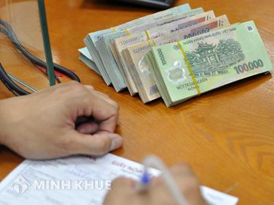 Nghỉ việc được 1 năm rút tiền bảo hiểm xã hội một lần được không ?