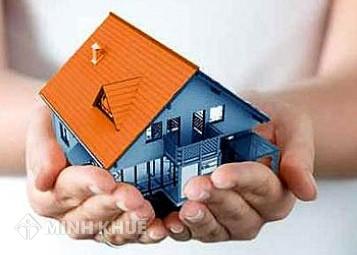 Người nước ngoài gốc Việt Nam có được mua đất và đứng tên trong giấy chứng nhận quyền sử dụng đất không?