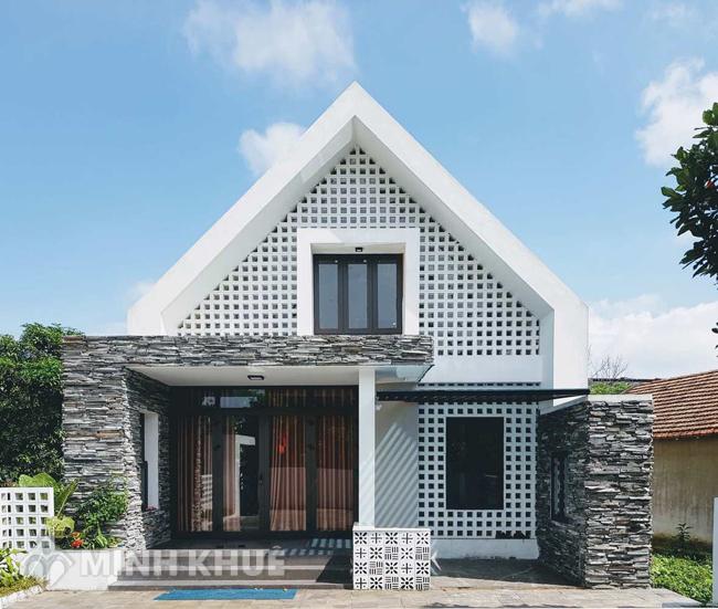 Người Việt Nam ở nước ngoài có được mua đất gắn liền nhà ở tại Việt Nam không ?