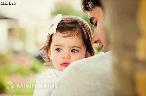 Nhận cháu ruột ở Việt Nam làm con nuôi có được không ?