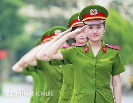 Nữ có cần phải đi nghĩa vụ không ?