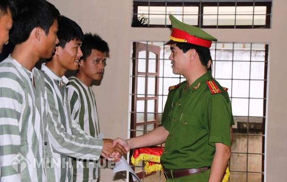 Quy định về thời hạn đi thi hành án phạt tù