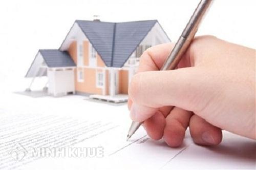 Thủ tục chuyển nhượng đất bằng giấy viết tay có hợp pháp không ?