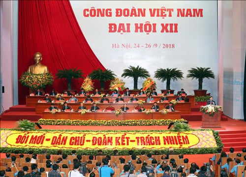 Thủ tục chuyển sinh hoạt Công đoàn và các mẫu văn bản chuyển sinh hoạt Công đoàn.