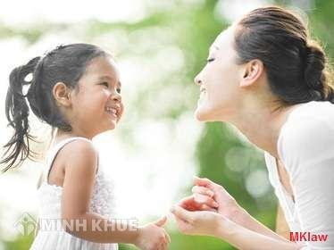 Thủ tục đổi họ cho con sang họ mẹ?