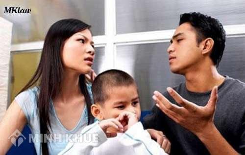 Thủ tục ly hôn đơn phương khi có mâu thuẫn gia đình ? 