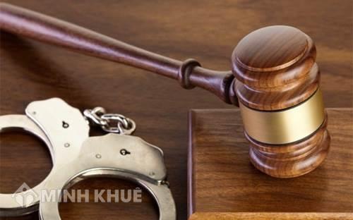 Trẻ em chưa đủ 16 tuổi có phải chịu trách nhiệm hình sự không ?