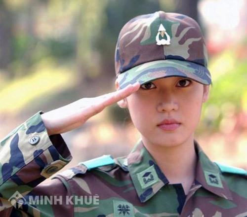 Tự nguyện xin đi nghĩa vụ quân sự đối với nữ?