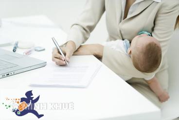 Tư vấn chế độ thai sản cho lao động nữ vì lý do sức khỏe nên phải xin thôi việc sớm ?  