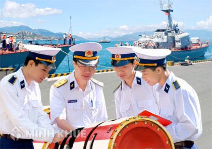 Tư vấn luật nghĩa vụ quân sự khi ba mẹ đã ly hôn và phải nuôi dưỡng ba bị bệnh nặng ?