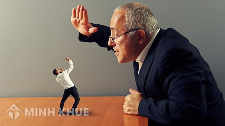 Tư vấn thủ tục sa thải khi nhân viên tự ý bỏ việc ?
