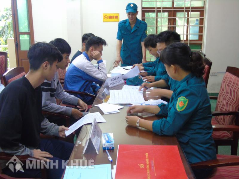 Tư vấn trường hợp nhận được thư mời đăng ký Dân quân tự vệ ?