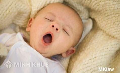 Tư vấn về quyền nuôi con khi vợ chồng ly hôn ?