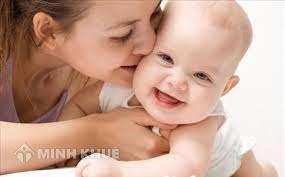 Điều kiện nào đủ để hưởng chế độ thai sản?