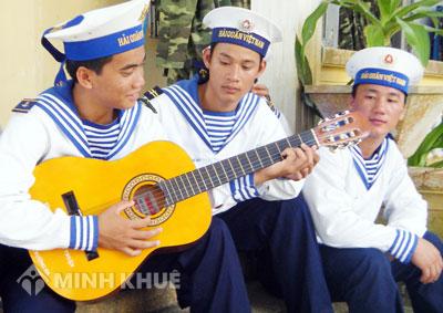 Xin hỏi là em mới học hết lớp 6 như vậy có phải đi nghĩa vụ không ? 
