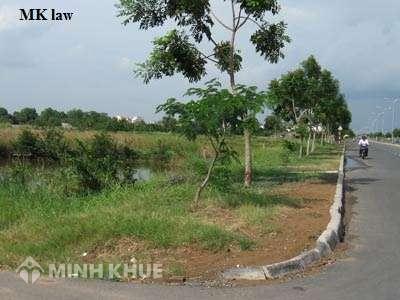 Hộ cá nhân thuê đất để làm dự án thuộc diện trả tiền thuê đất hàng năm có được tách thửa không?