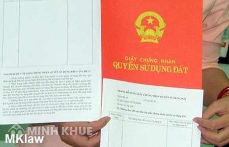 Xin tư vấn về việc cấp sổ đỏ nhầm tên người khác ?