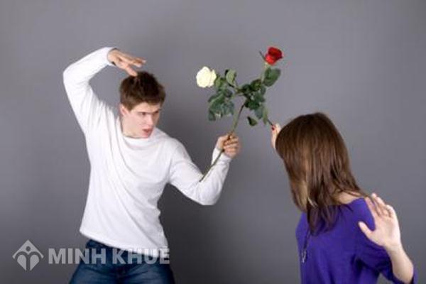 Xử phạt vi phạm hành chính về hành vi vi phạm chế độ một vợ một chồng ?