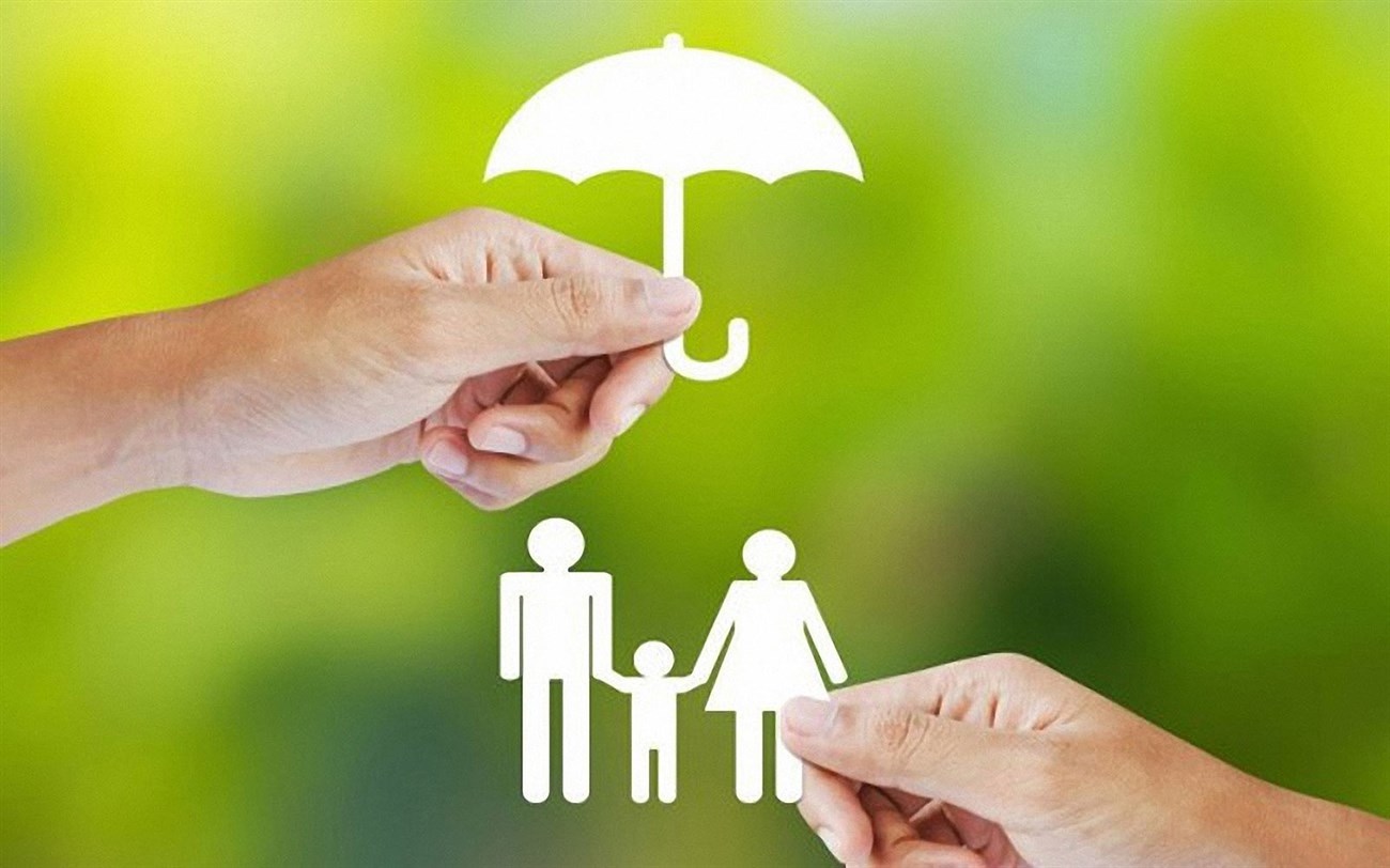 Gian lận hồ sơ bệnh án để hưởng chế độ bảo hiểm y tế phải chịu trách nhiệm thế nào?
