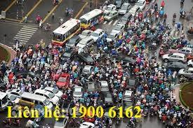 Em muốn hỏi trong vụ tai nạn giao thông này ai sai ai không sai ?