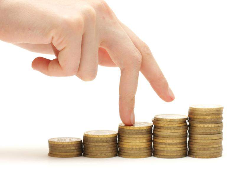 Sai phạm trong phân phối tiền, hàng cứu trợ thì phải chịu trách nhiệm như thế nào?