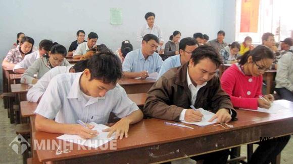 Tư vấn điều kiện thi công chức?