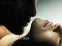 Quan hệ chăn gối của vợ chồng được luật hóa