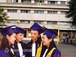 Bình thường hoá đời sống nhà trường