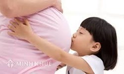 Tư vấn về việc cơ quan BHXH chậm chi trả chế độ thai sản ?