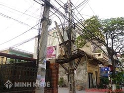 Giải quyết di dời cột điện vào đất ở của người dân ?