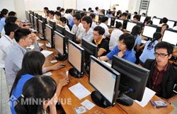 Xét tuyển đặc cách viên chức được quy định cụ thể như thế nào ?