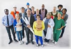 Người lao động có phải bồi thường khi không thực hiện hết cam kết trong hợp đồng lao động ?
