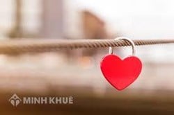 Tình yêu tuổi học trò, nên hay không ?