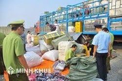 Quản lý thị trường kiểm tra những loại giấy tờ gì với hàng hóa đi đường ?