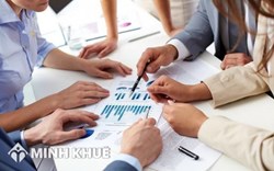 Hệ số lương của nhân viên văn thư trường học trình độ trung cấp được tính như thế nào ?