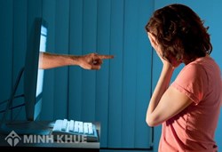 Phát tán ảnh và video "Nóng" của người khác có bị truy tố không ?