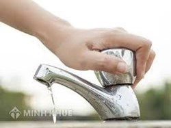 Chậm đóng tiền nước có bị ngừng cung cấp nước sinh hoạt không ? Trường hợp nào thì bị ngừng cung cấp nước sinh hoạt ?