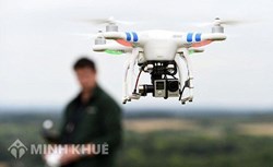 Xin giấy phép mang drone (mang máy bay flycam ) vào việt nam thì cần thủ tục gì ?