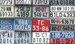 Mua xe cùng tỉnh, thành phố có đăng ký đổi biển số được không ?