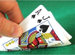 Tập trung đánh bạc dưới 3 triệu có bị phạt không ? Tội đánh bạc bị phạt tù bao nhiêu năm ?