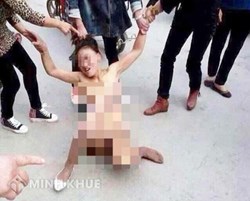 Hành vi đánh ghen lột đồ người khác sẽ bị xử lý như thế nào ?