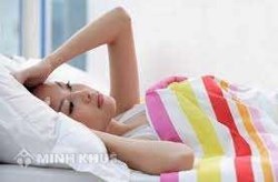 Tư vấn xử lý hành vi sàm sỡ con gái chưa đủ 18 tuổi ?