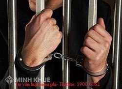Tư vấn về trách nhiệm bồi thường thiệt hại khi vô ý để cửa mở ?