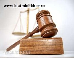 Tư vấn về việc khởi kiện quyết định điều chuyển người lao động ?
