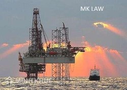 Tư vấn về thuế tài nguyên và phí bảo vệ môi trường khi sản xuất nước đóng chai ?