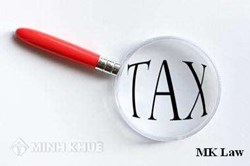 Cho nhà mạng VNPT thuê mái tầng thượng làm cột thu phát sóng thì phải đóng thuế gì ?