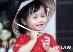 Xác định lại dân tộc cho con khi không có thỏa thuận của cha mẹ ?