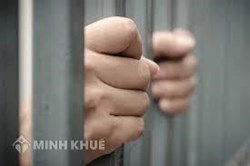 Khi nào bị tạm giữ hình sự và thời hạn tạm giữ, tạm giam khi phạm tội là bao lâu ?