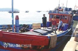 Trộm cắp tài sản trong quá trình lao động.