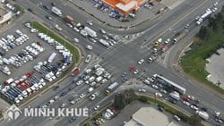 Hành lang an toàn giao thông đường bộ có khoảng cách là bao nhiêu?